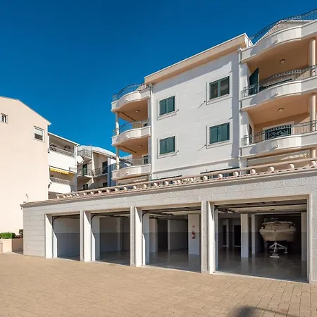 Villa Tucepi Appartamento Tučepi