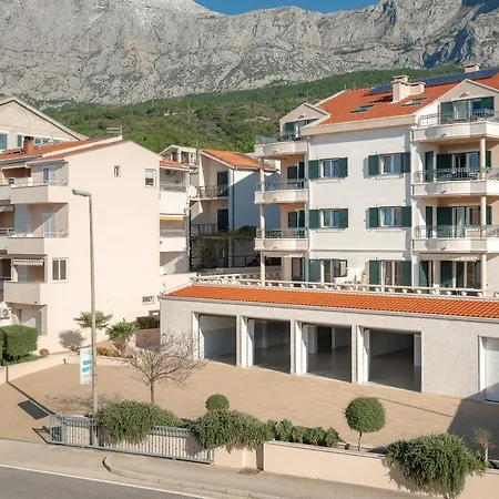 Villa Tucepi Apartment *