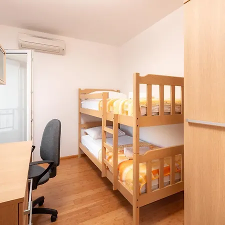Villa Tucepi Apartment *