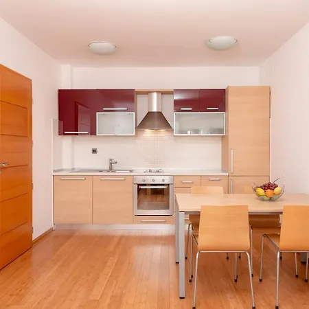 Apartment Villa Tucepi