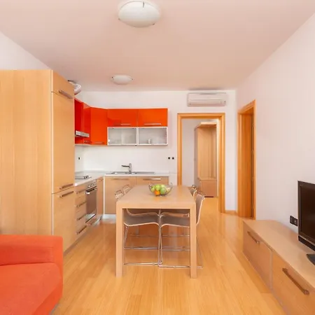 Villa Tucepi Appartamento Tučepi