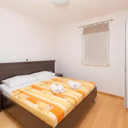 Villa Tucepi Apartment