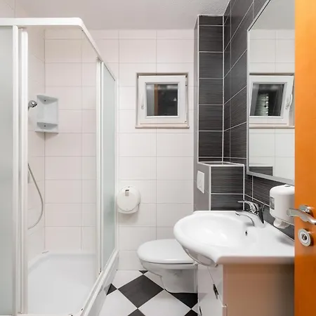 Apartment Villa Tucepi *